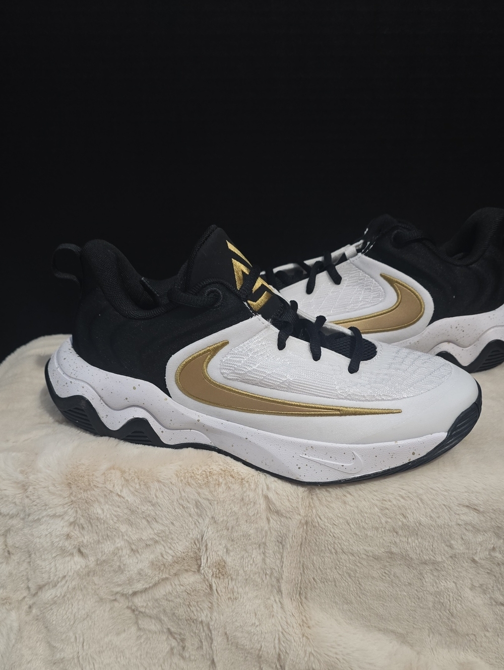Nike Giannis Immortality 4